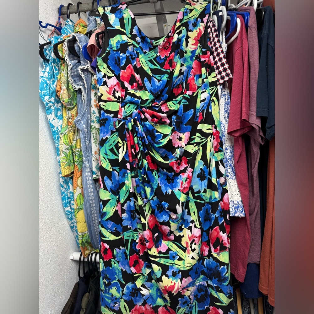 Connected Apparel Ruched Blue and Pink V-Neck Midi Dress